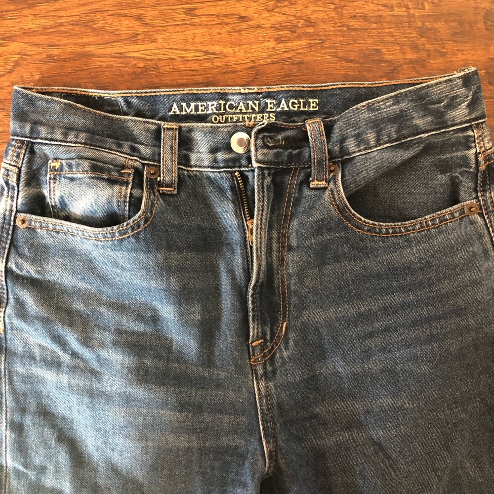 American Eagle outfitters boyfriend jeans